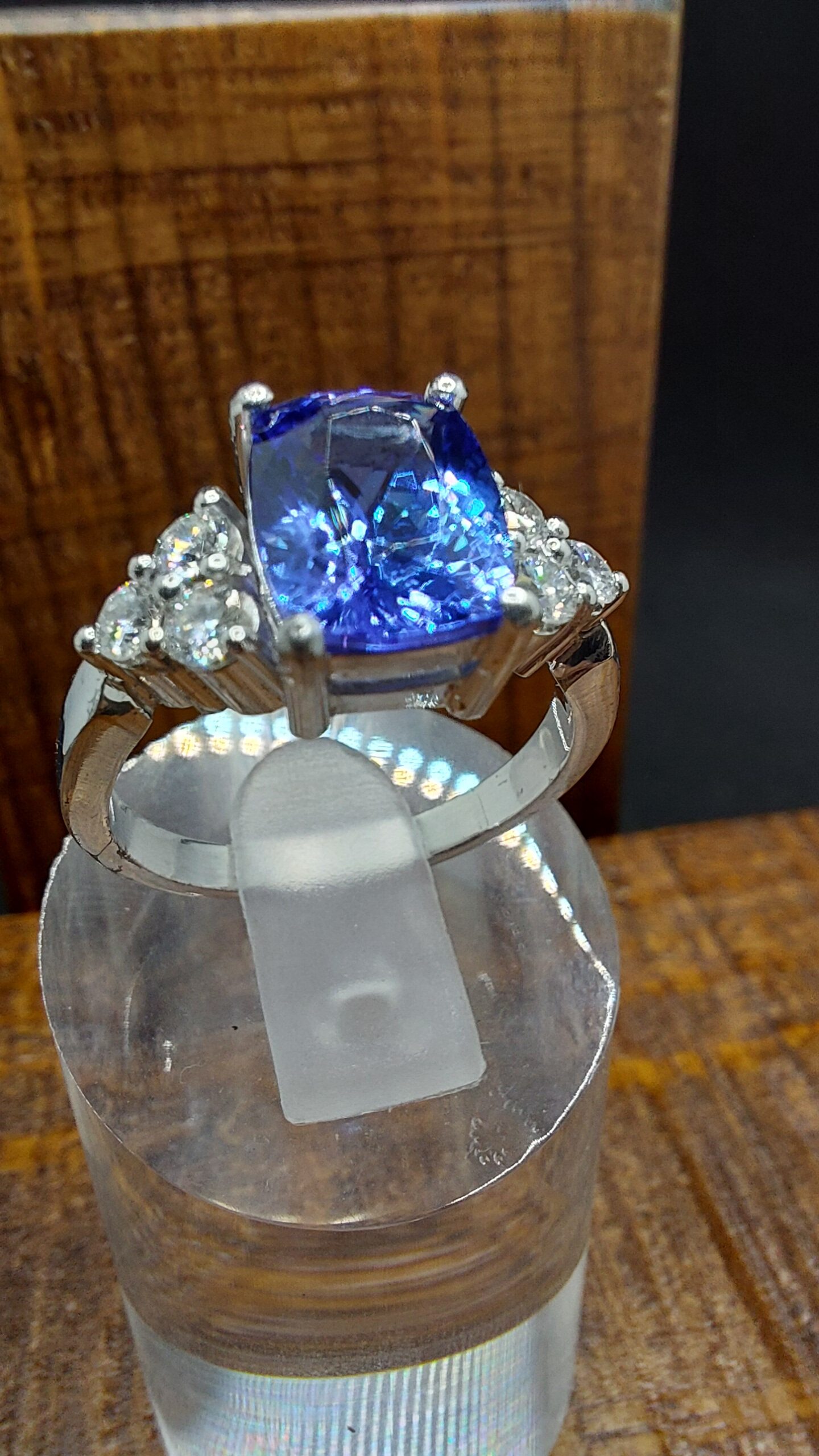 Joya artesanal realizada en Joyería Barace 5